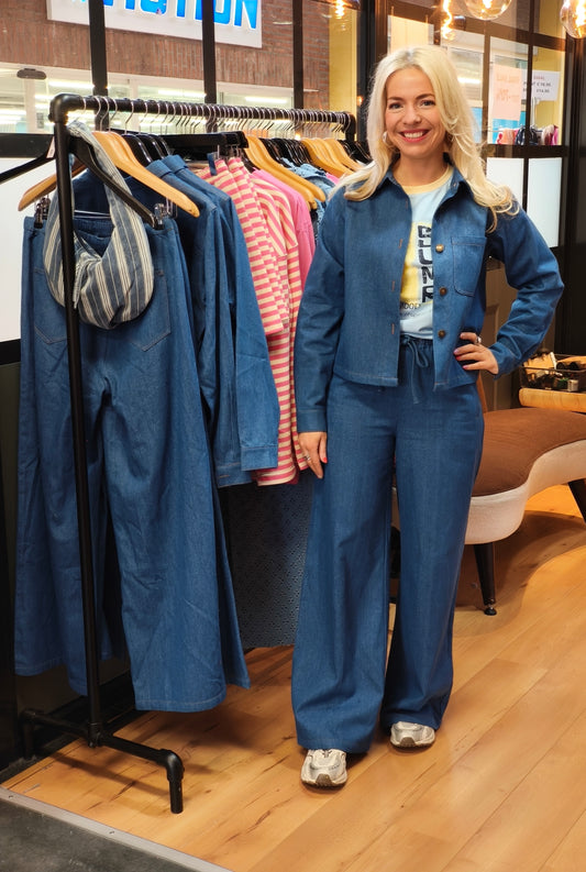 Ydence jeans jasje blauw model Dima denim blue blouse