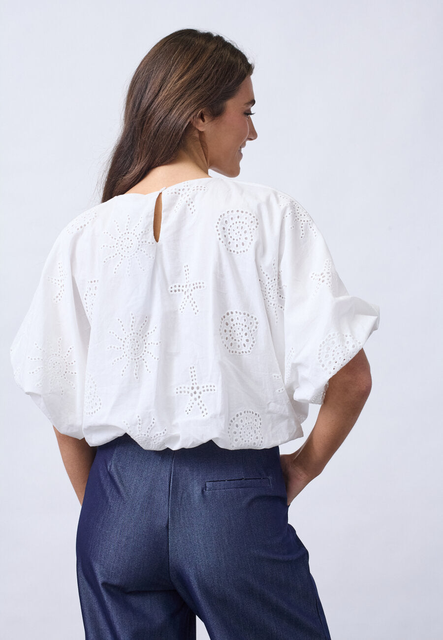 Sisters Point blouse wit broderie pof model Gufo top4 White 