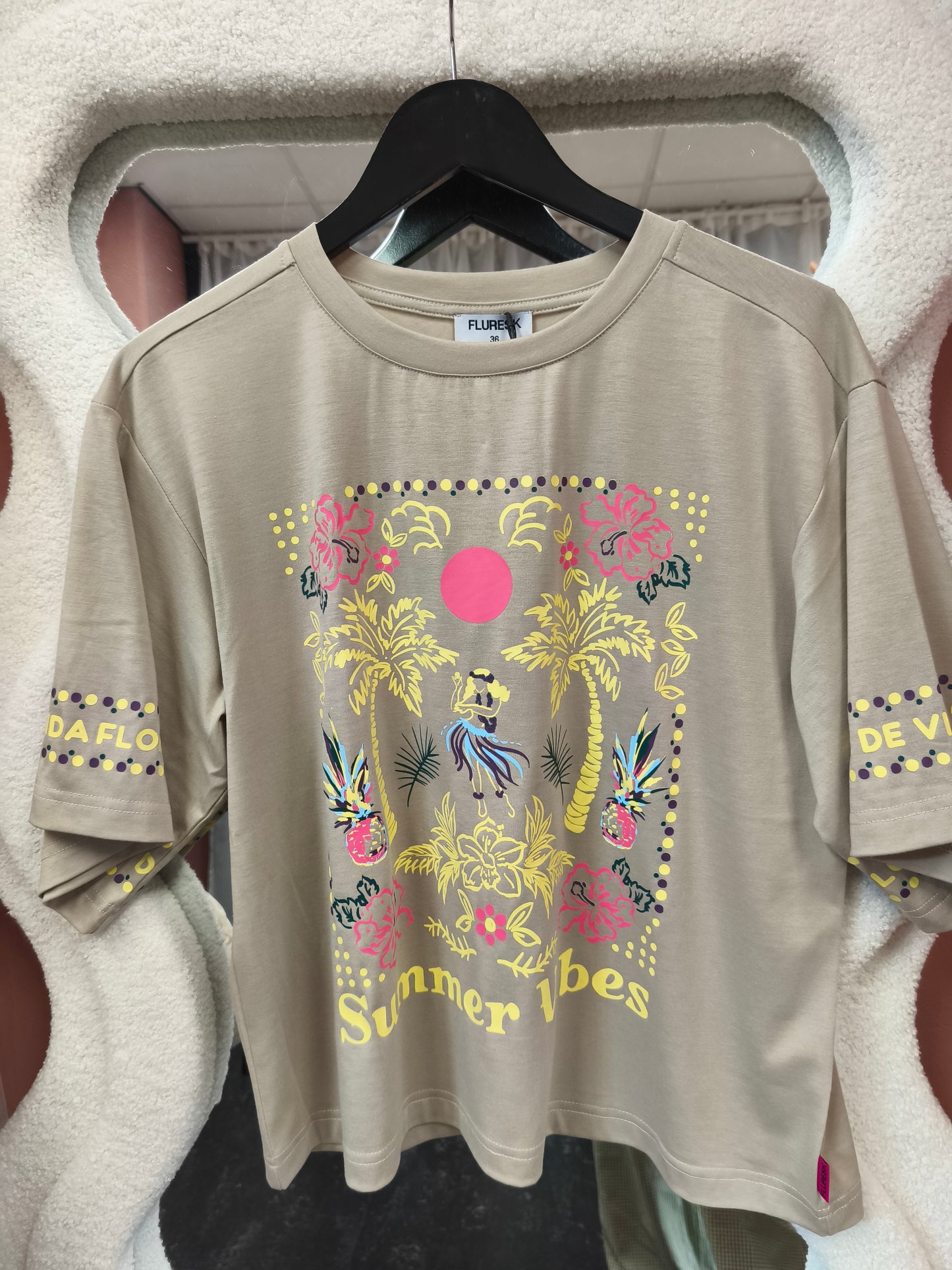 Fluresk T-shirt beige met gele print model Kiki khaki 