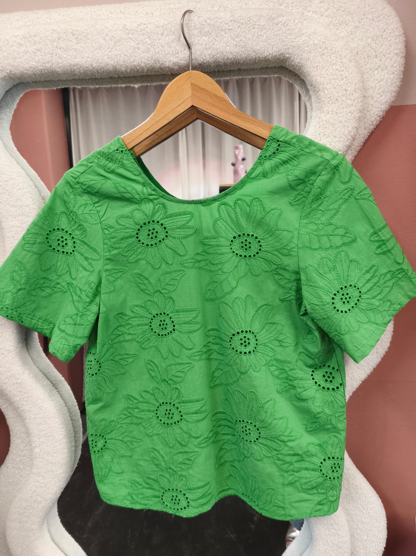 Fluresk blouse groen model Mae T-shirt vivid green 