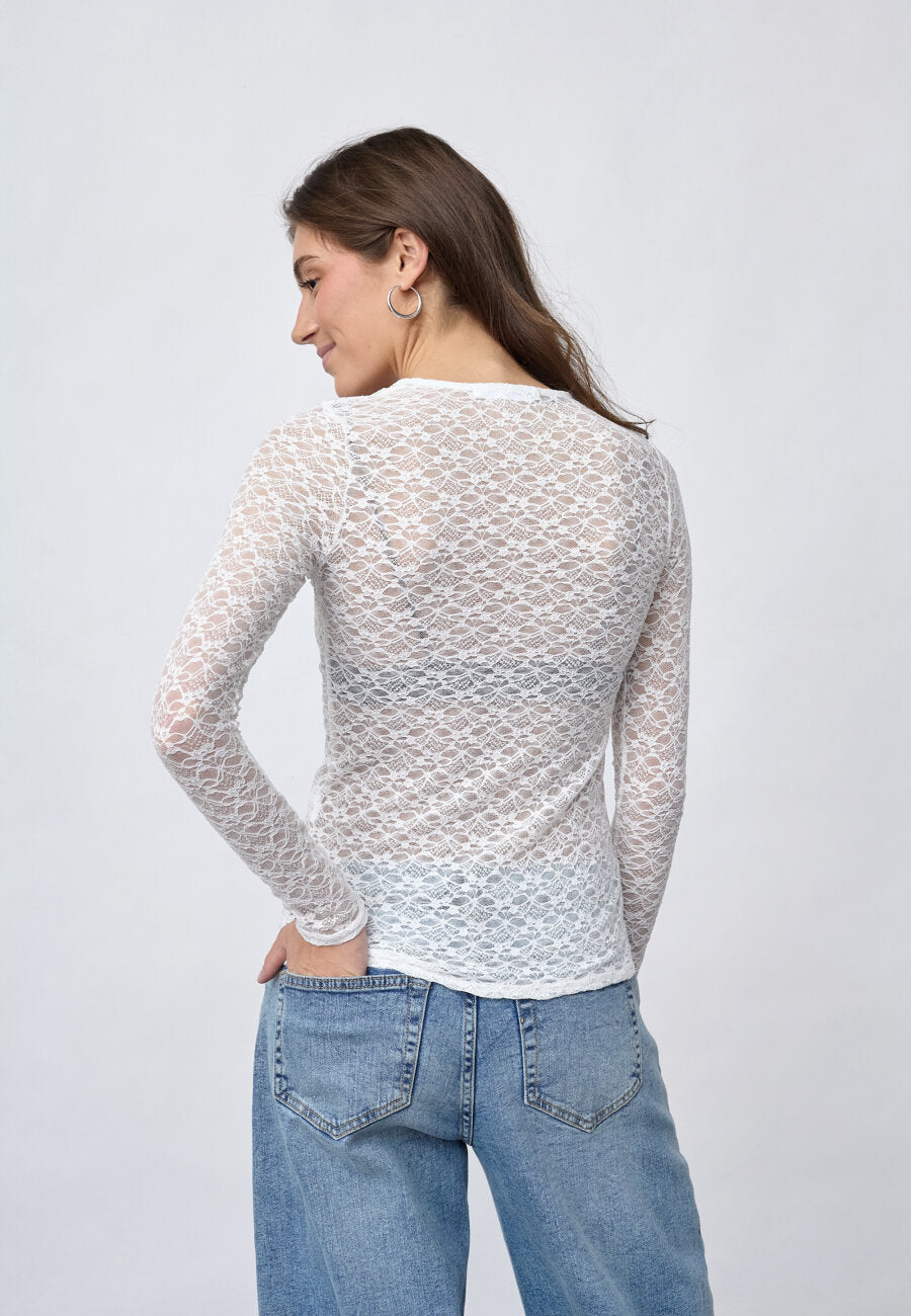 Sisters Point offwhite lace longsleeve model Gimas top cream 
