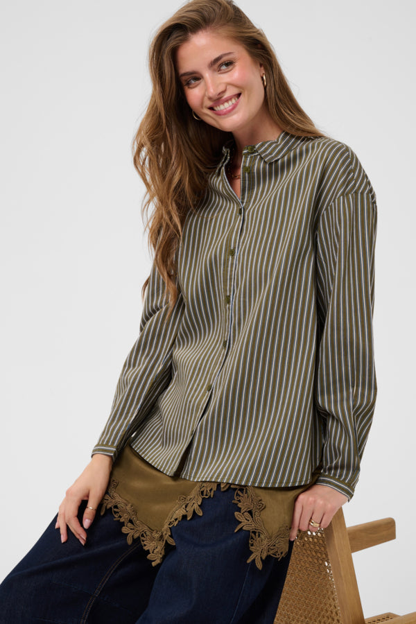 Cream blouse strepen groen blauw pinstripe model CRMicca Shirt Olive Stripe  Green