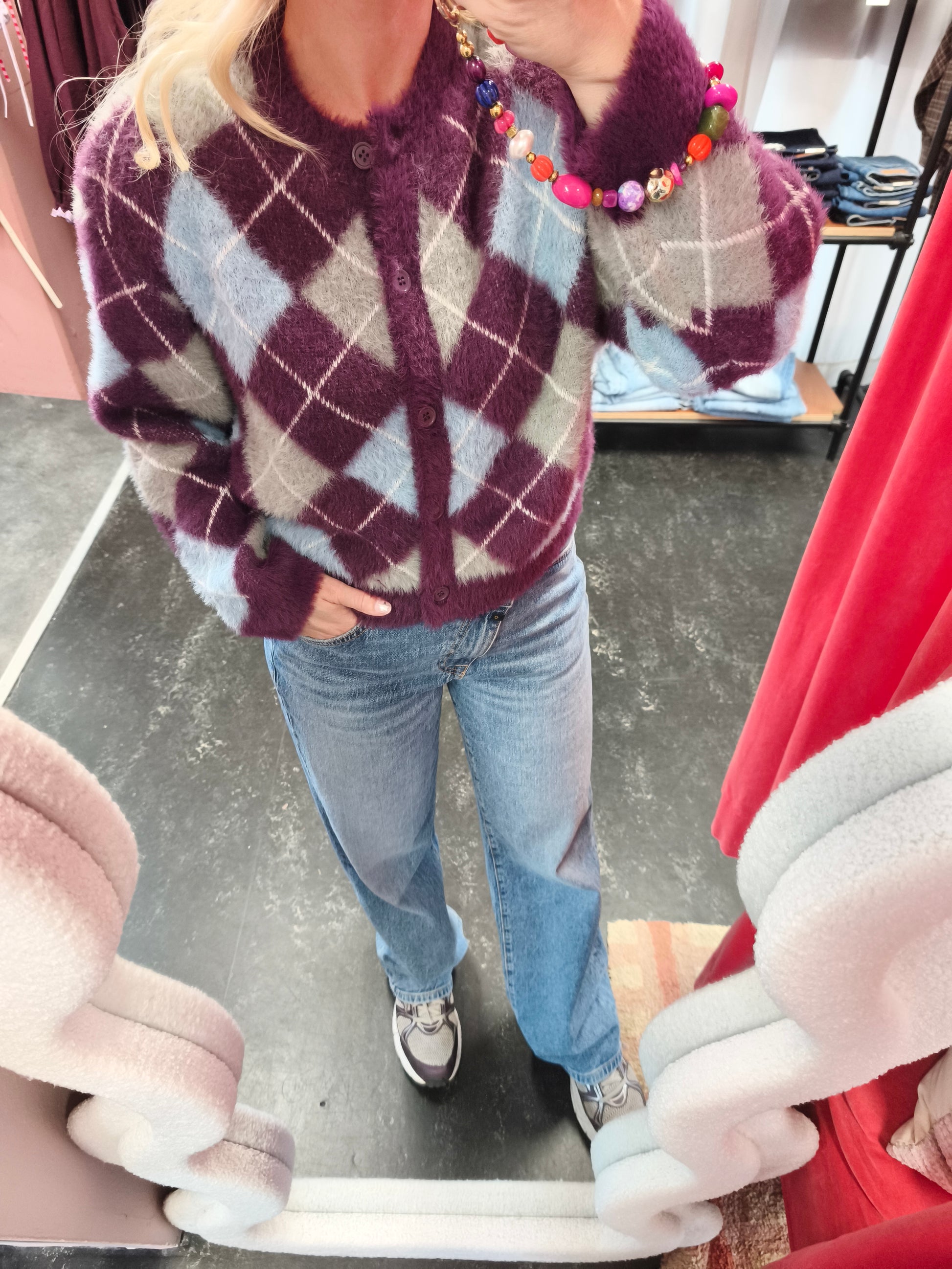 ladies knitted check cardigan NOMI
R2609429118