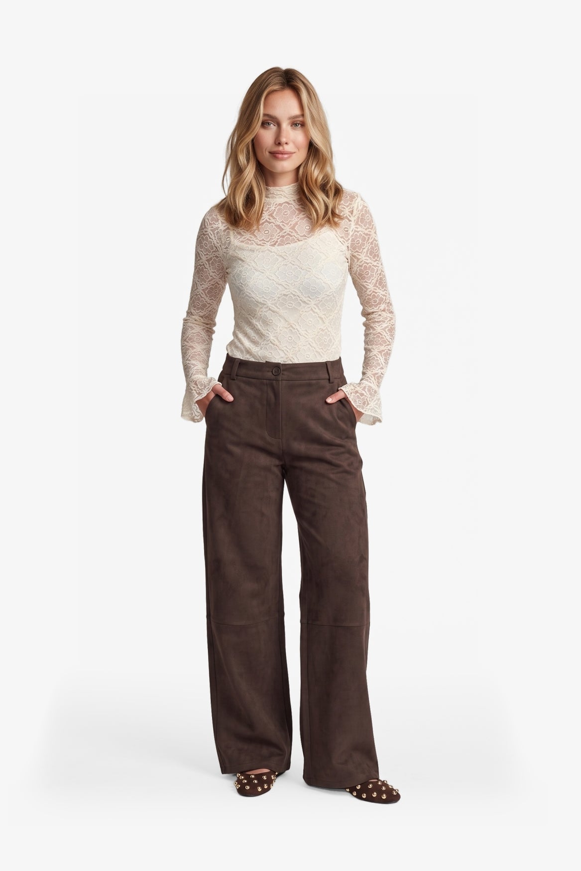 Fluresk kanten longsleeve off white model Leena top 