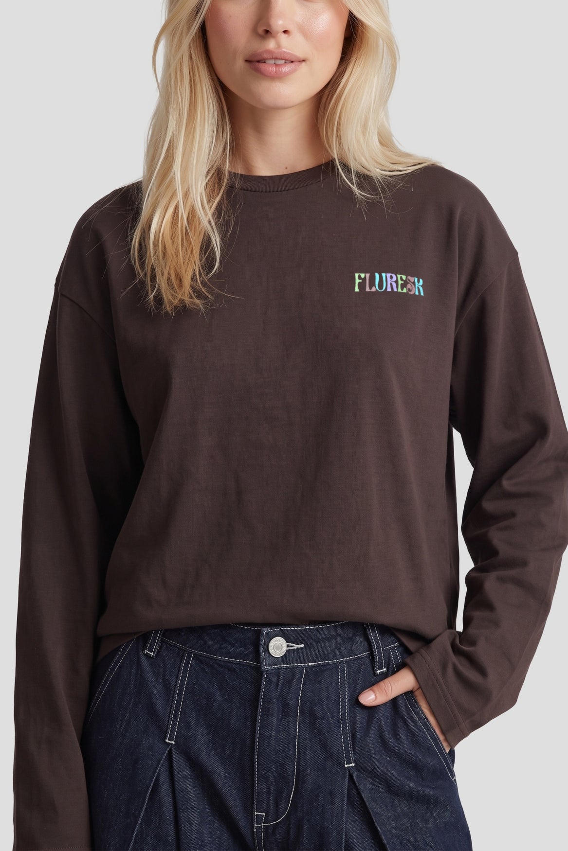 Fluresk bruine longsleeve met opdruk model Anya sweater dark chocolate 