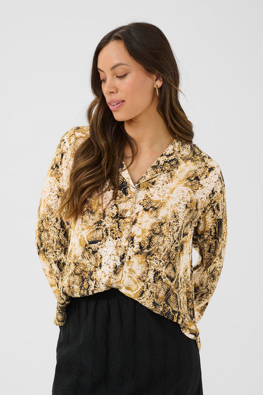 Cream blouse slangenprint beige groen zware print model CRayda tobacco snake