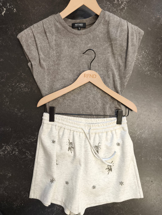 Refined Department short korte broek grijs met pailletten detail model Alice shorts grey melange