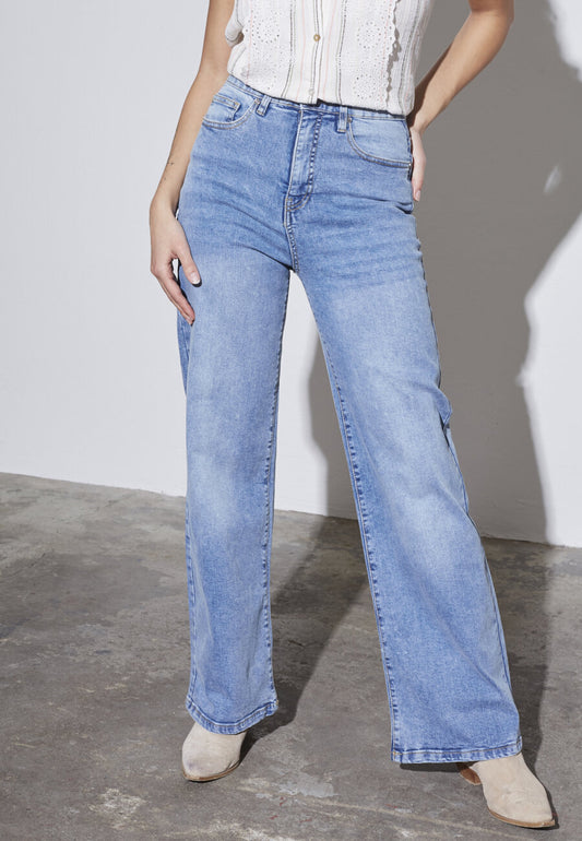 Sisters Point jeans medium blauw model Owi mid waist mid blue 