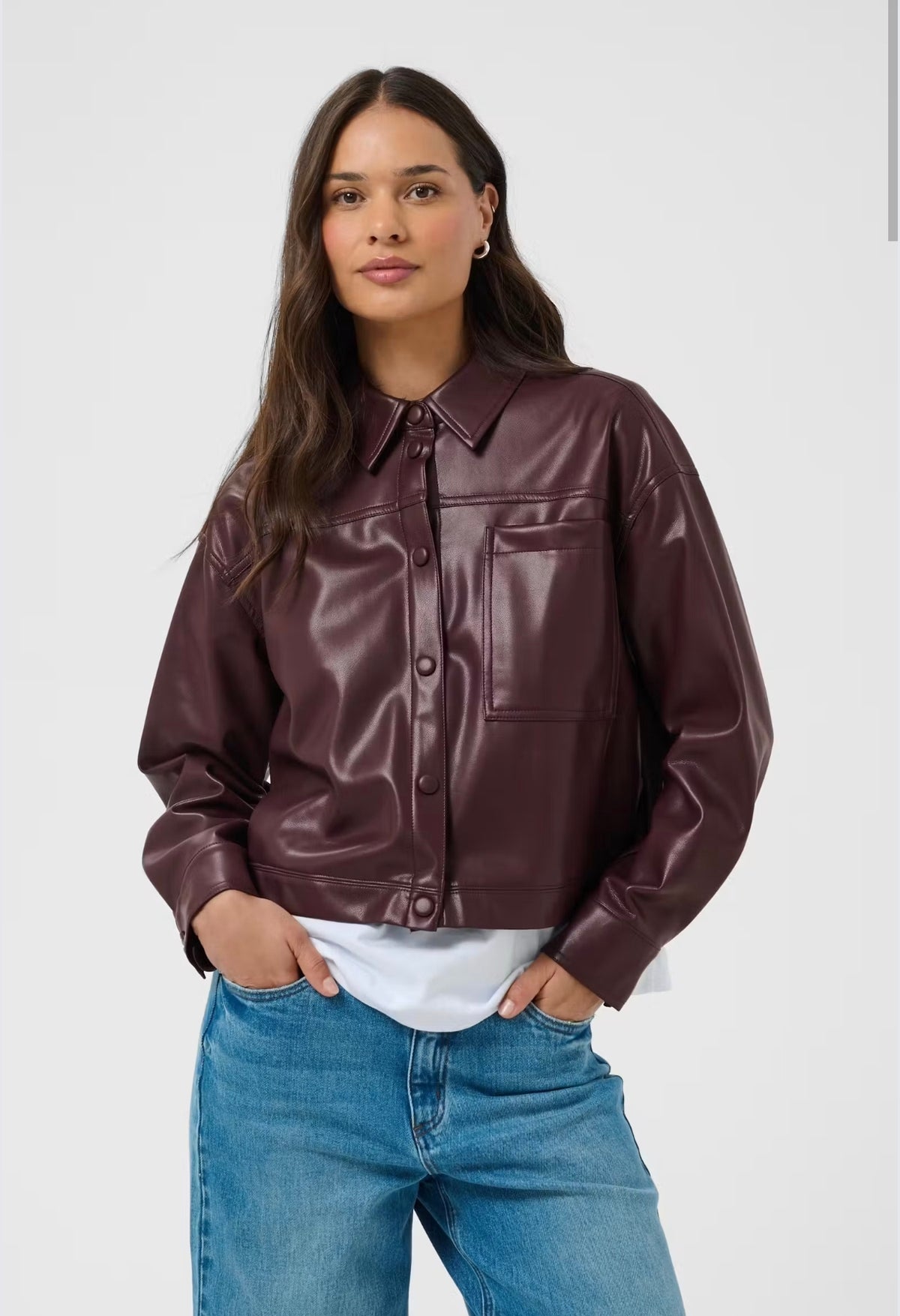 Kaffe blouse jasje bordeaux rood leather look model KAarense Overhemd fudge red
