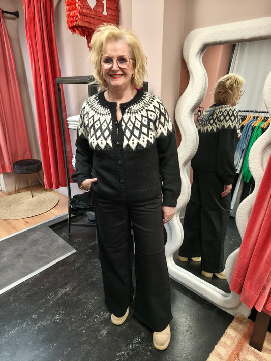 Soulmate vest zwart wit noorse print model Brigitta 2 10189 black