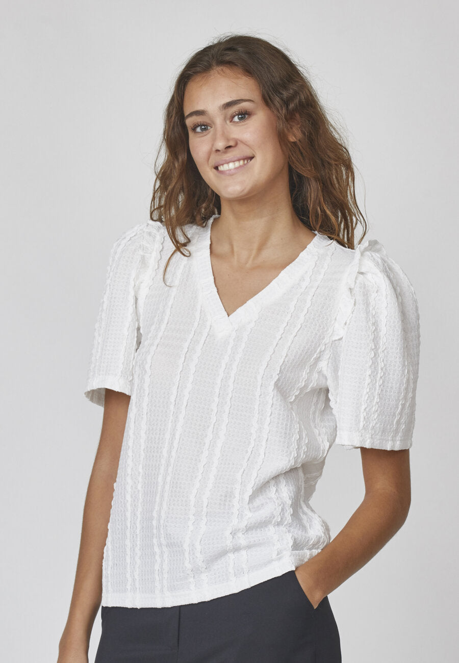 Sisters Point shirt ecru offwhite met korte mouw model Eina