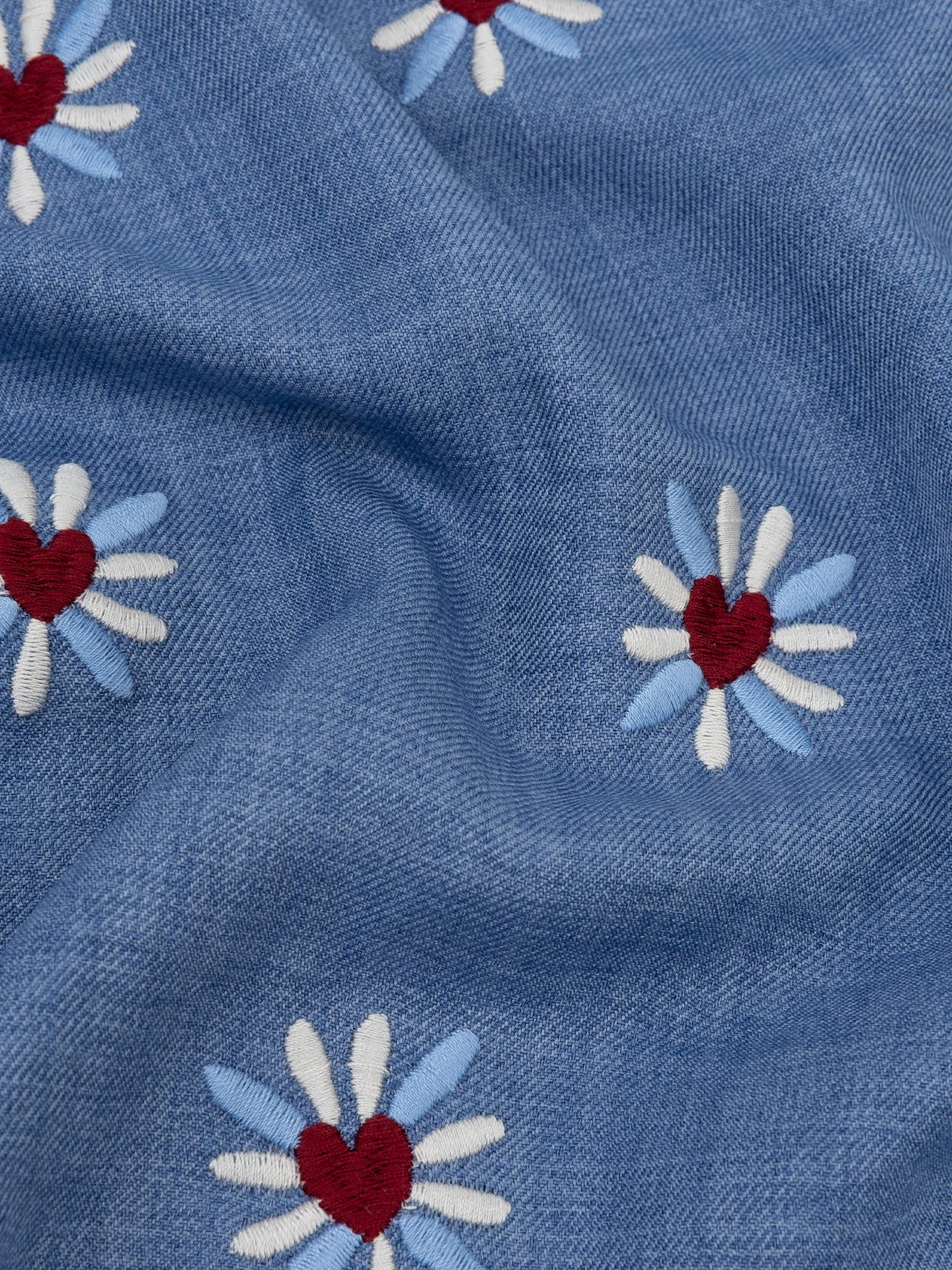 Ydence blouse blauw model Philou denim blue