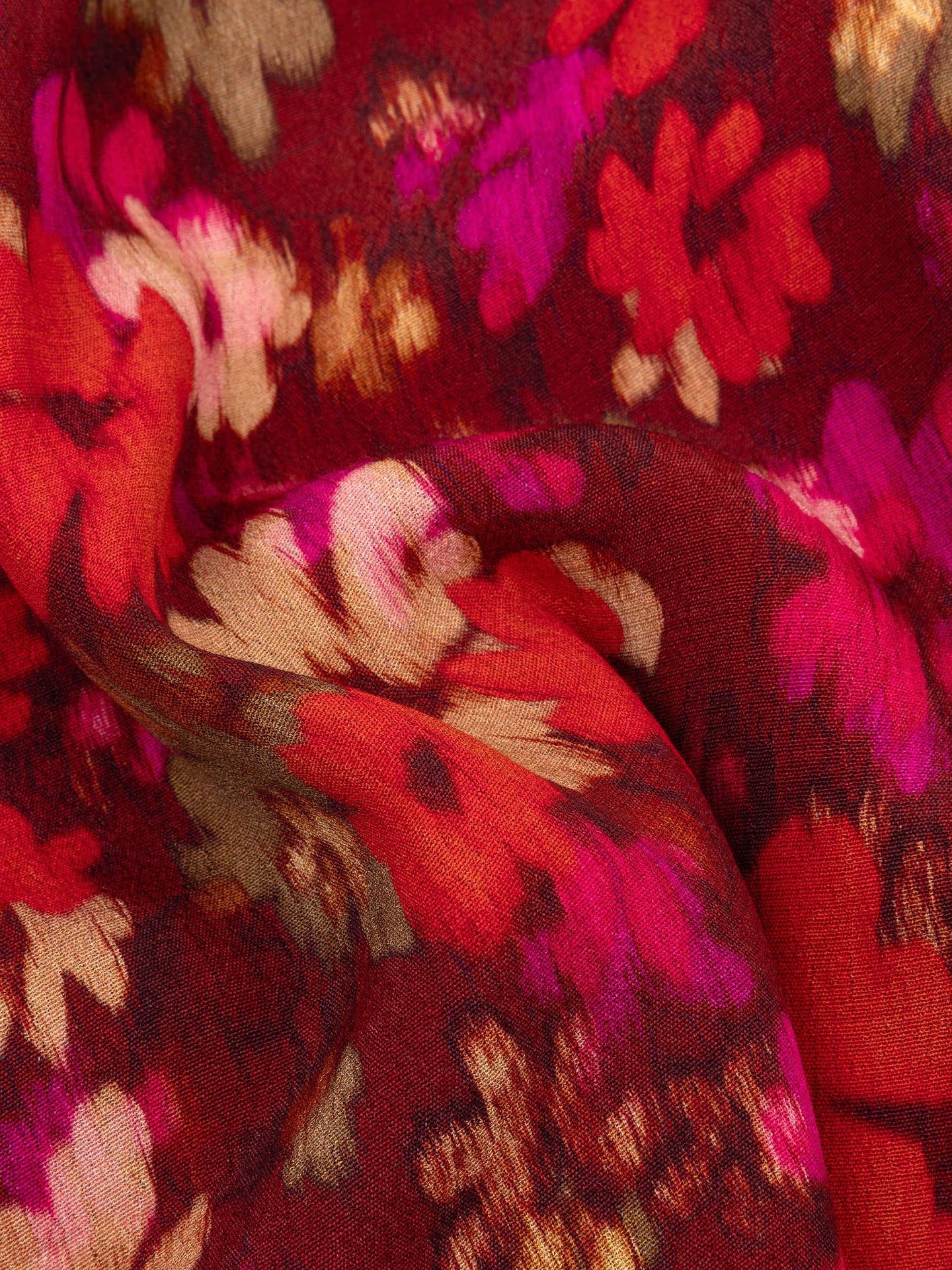 Ydence blouse roze paarse bloemenprint model Ellie multi flower