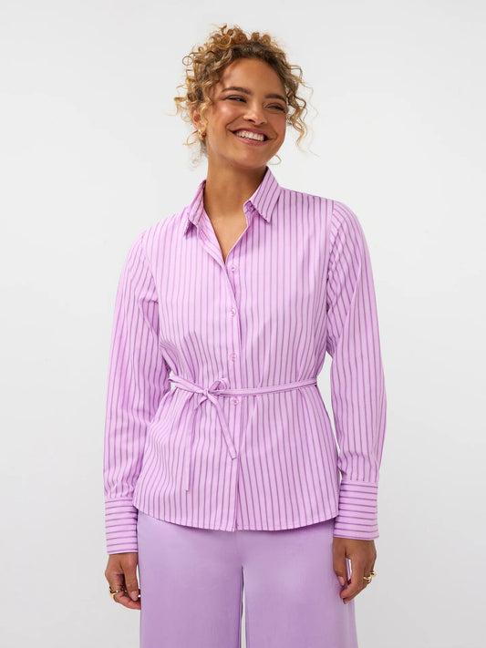 Ydence blouse gestreept lila model Oriana violet