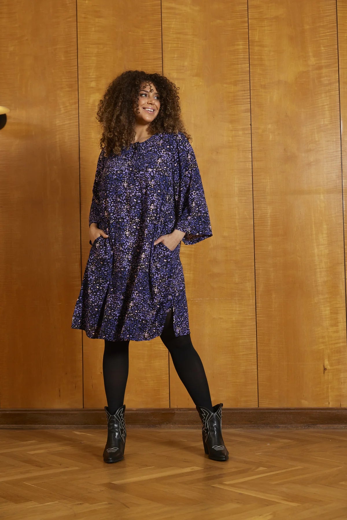 Zhenzi jurk blauw paarse print model Eula 652